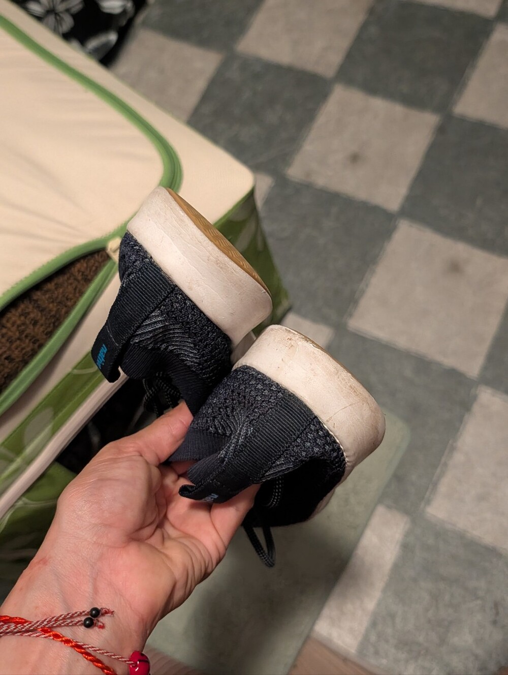 Native Shoes - Picture 5 of 7